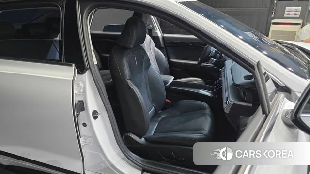 Hyundai Grandeur (GN7) 2023 Белый из Кореи, фото 2