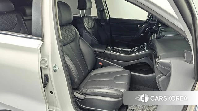 Hyundai The New Santa Fe 2023 Белый из Кореи, фото 2