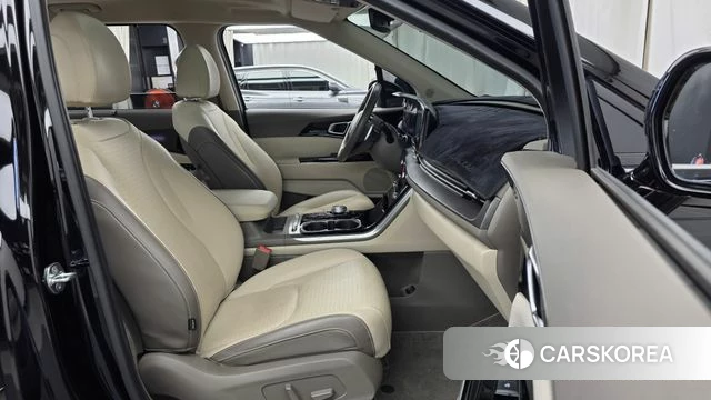 Kia Carnival 4th generation 2021 Черный из Кореи, фото 2