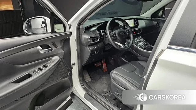 Hyundai The New Santa Fe 2023 Белый из Кореи, фото 2