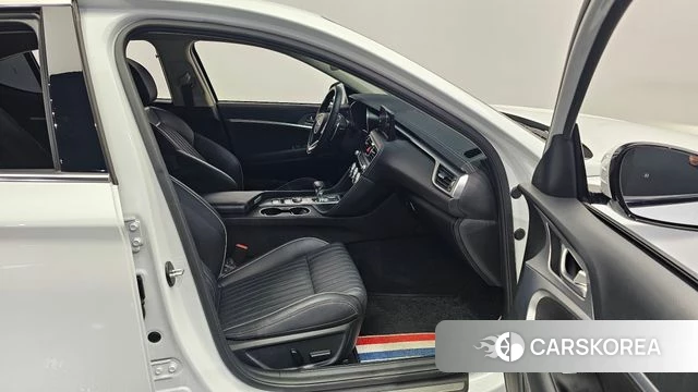 Genesis The New G70 2023 Белый из Кореи, фото 2