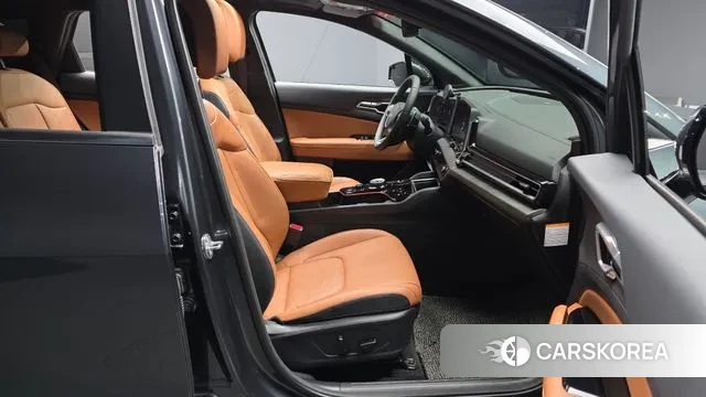 Kia Sportage 5th Generation Hybrid 2024 Серый из Кореи, фото 2