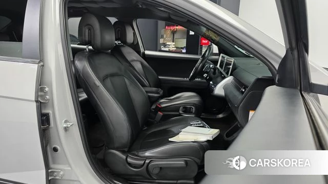 Hyundai Ionic 5 2022 Серебристо-серый из Кореи, фото 2