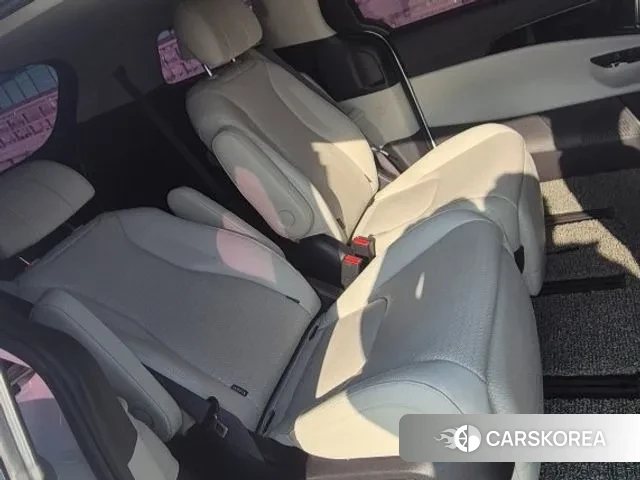 Kia Carnival 4th generation id 3601132 из Кореи 2