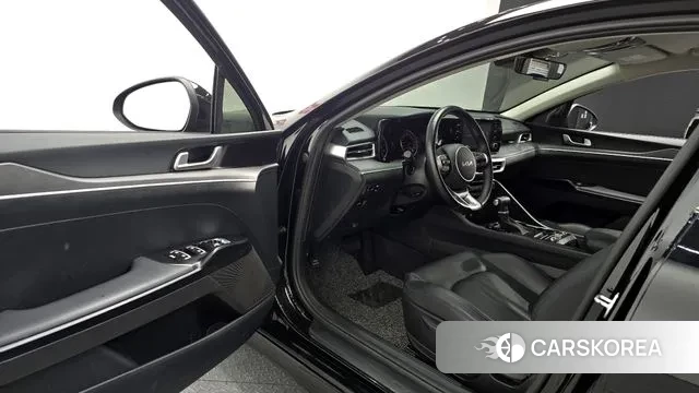 Kia K5 3rd generation 2022 Черный из Кореи, фото 2