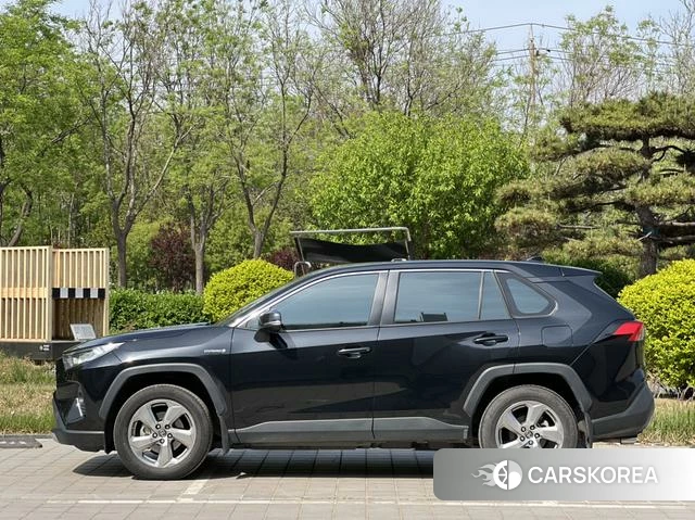 Toyota RAV4 Rongfang 2021 Черный из Китая, фото 2
