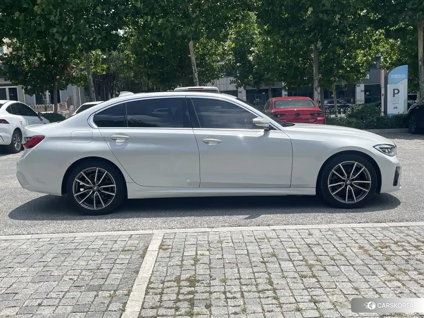 BMW 3 series 2021 Белый из Китая, фото 2