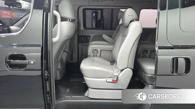 Hyundai The New Grand Starex 2020 Черный из Кореи, фото 2