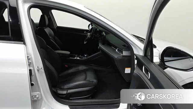 Kia K5 Hybrid 3rd Generation 2022 Белый из Кореи, фото 2