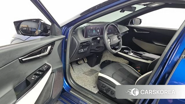 Kia EV6 2023 Синий из Кореи, фото 2
