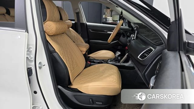 Kia Seltos 2022 Белый из Кореи, фото 2
