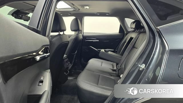 Kia Seltos 2022 Серый из Кореи, фото 2