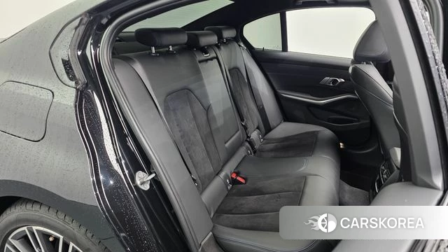 BMW 3 Series (G20) 2021 Черный из Кореи, фото 2