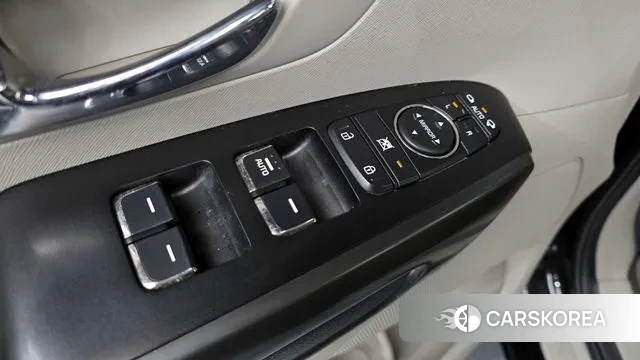Kia The New Carnival 2019 Черный из Кореи, фото 2