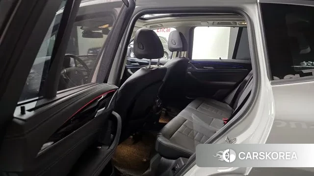 BMW X3 (G01) 2023 Белый из Кореи, фото 2