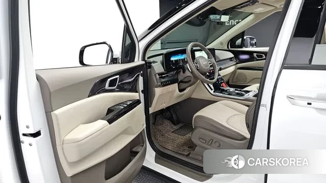Kia Carnival 4th generation 2023 Белый из Кореи, фото 2