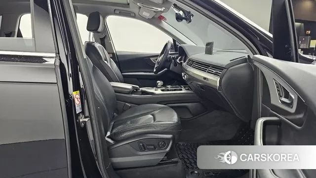 Audi Q7 (4M) 2019 Черный из Кореи, фото 2