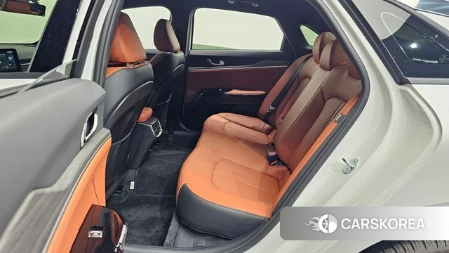 Kia The New K5 3rd generation 2025 Белый из Кореи, фото 2
