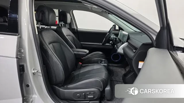 Hyundai Ionic 5 2021 Серебристо-серый из Кореи, фото 2