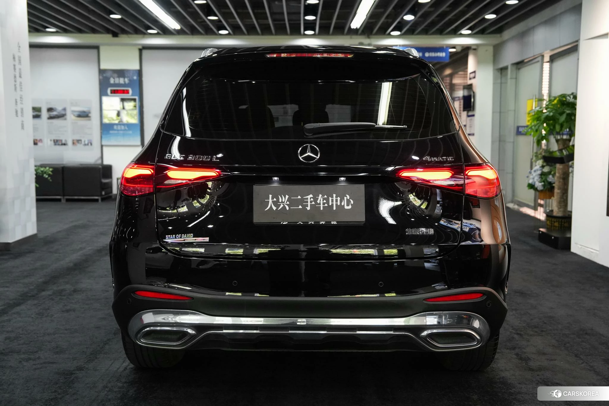 Mercedes-Benz GLC 2025 Черный из Китая, фото 2