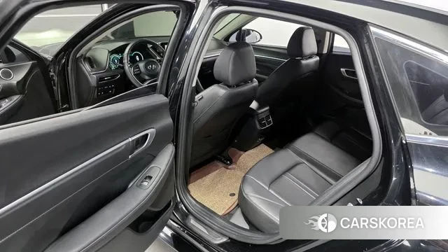 Hyundai Sonata (DN8) 2021 Черный из Кореи, фото 2