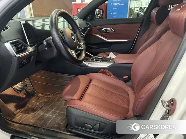 BMW 3 series 2024 Белый из Китая, фото 2