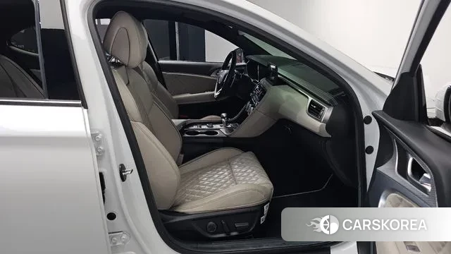 Genesis The New G70 2022 Белый из Кореи, фото 2