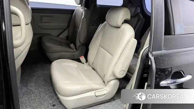 Kia All New Carnival 2018 Черный из Кореи, фото 2