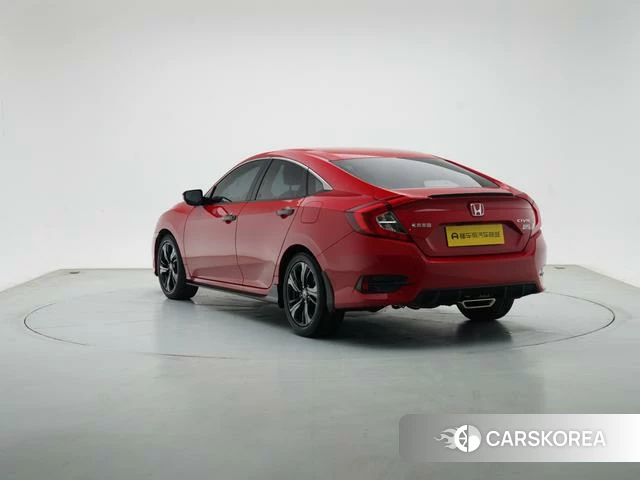 Honda Civic 2021 Красный из Китая, фото 2
