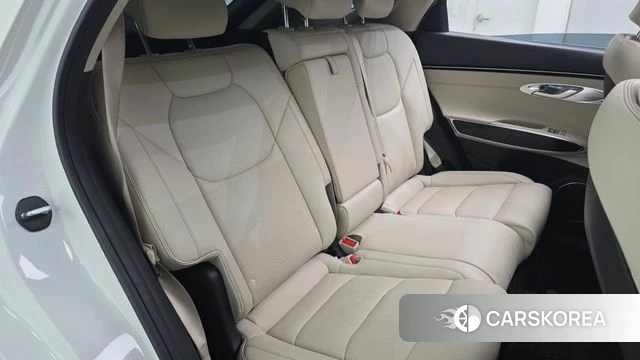 Genesis GV70 2022 Белый из Кореи, фото 2
