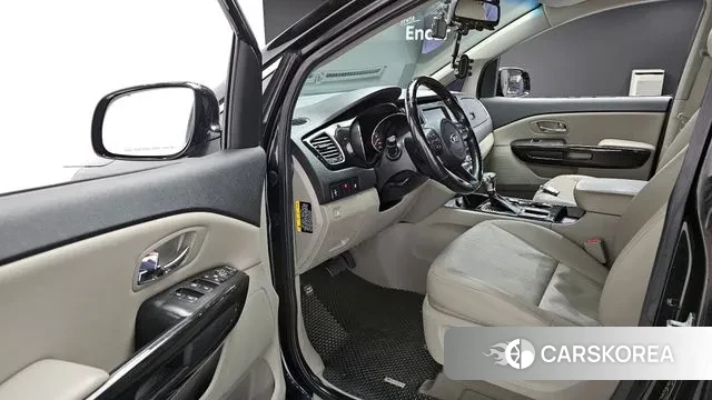 Kia The New Carnival 2019 Черный из Кореи, фото 2