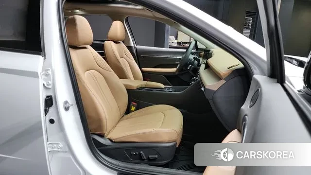 Hyundai Sonata D Edge (DN8) 2023 Белый из Кореи, фото 2