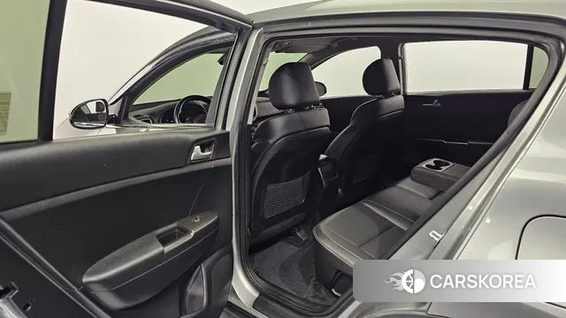 Kia Sportage The Bold 2020 Серебристо-серый из Кореи, фото 2