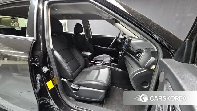 Ssangyong Berry New Tivoli 2022 Черный из Кореи, фото 2