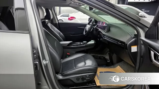 Kia EV6 2023 Серебряный из Кореи, фото 2