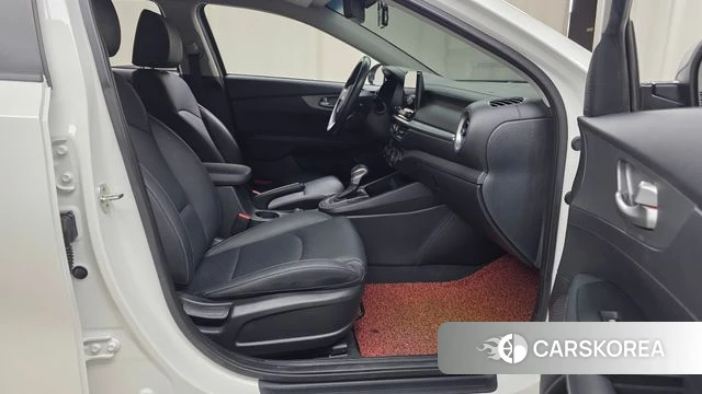 Kia Come New K3 2019 Белый из Кореи, фото 2