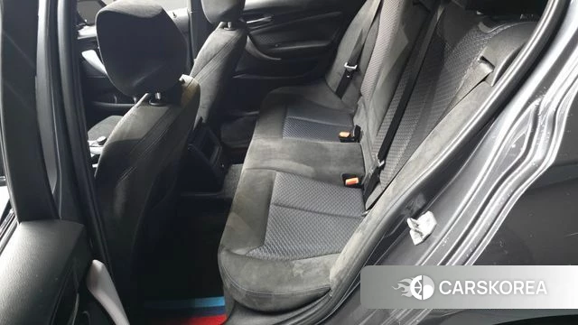 BMW 1 Series (F20) 2018 Серый из Кореи, фото 2