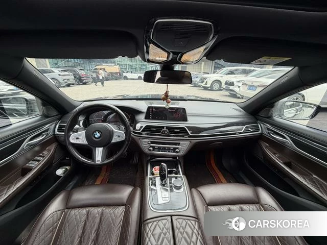 BMW 7 series 2021 Черный из Китая, фото 2