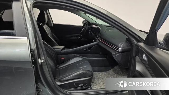 Hyundai Avante Hybrid (CN7) 2022 Серый из Кореи, фото 2