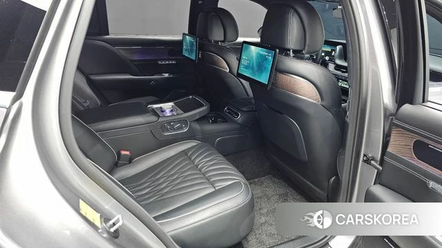 Genesis G90 (RS4) 2022 Серебристо-серый из Кореи, фото 2