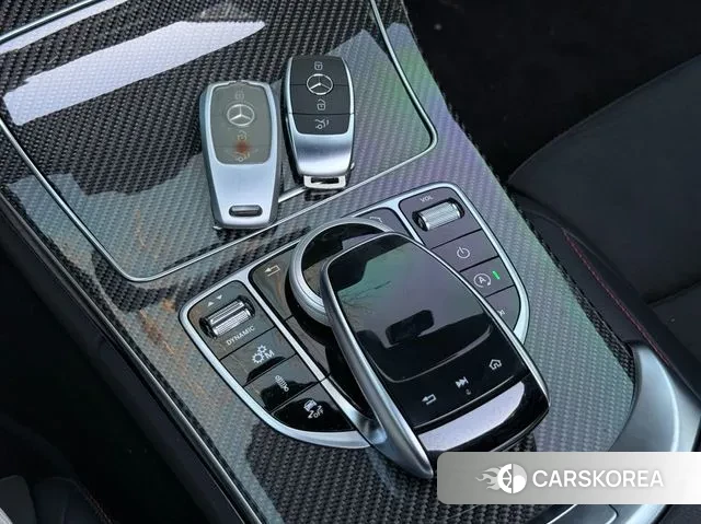 Mercedes-Benz C-Class W205 2021 Белый из Кореи, фото 2