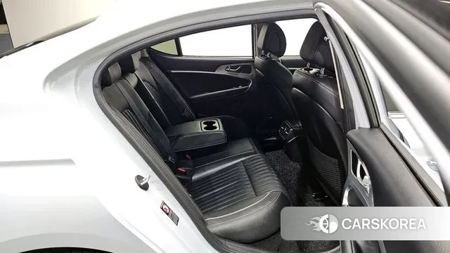 Genesis G70 2019 Светло-серебряный цвет из Кореи, фото 2