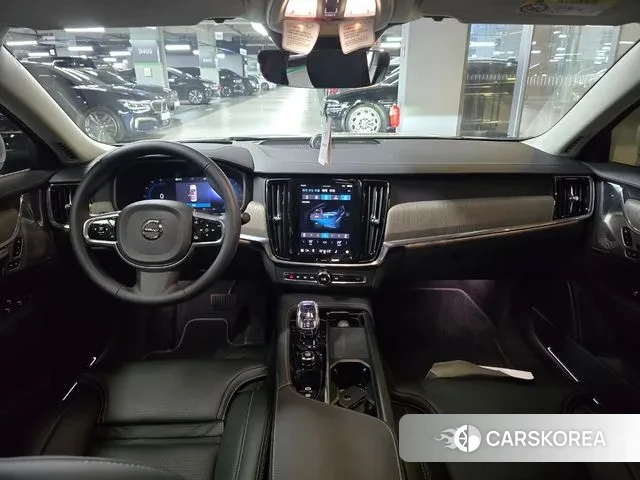 Volvo S90 2025 Белый из Кореи, фото 2