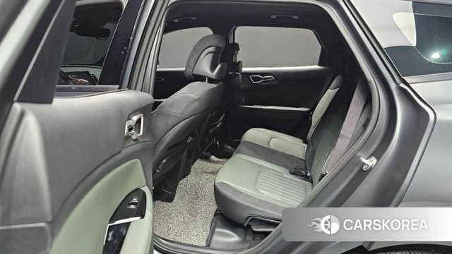 Kia Sportage 5th Generation 2023 Серый из Кореи, фото 2