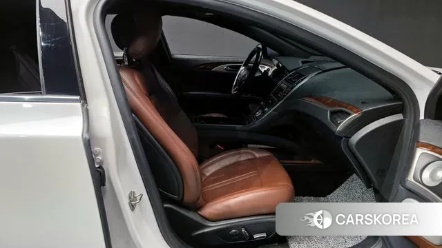 Lincoln New MKZ 2019 Белый из Кореи, фото 2