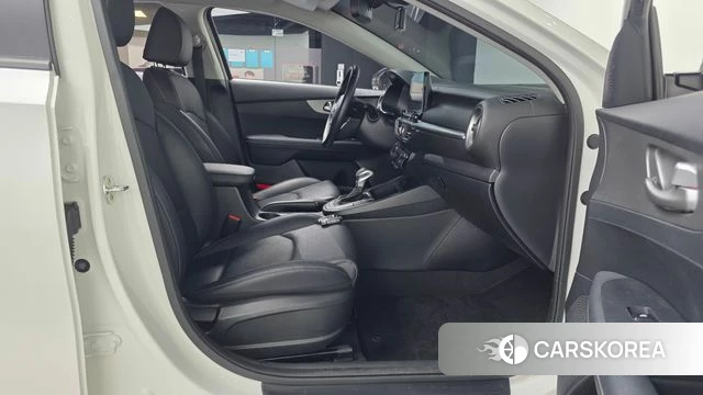 Kia Come New K3 2019 Белый из Кореи, фото 2