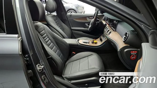 Mercedes-Benz E-Class W213 2022 Серый из Кореи, фото 2