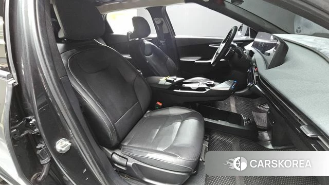 Kia EV6 2022 Серый из Кореи, фото 2