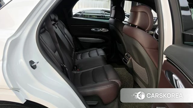 Genesis GV70 2022 Белый из Кореи, фото 2