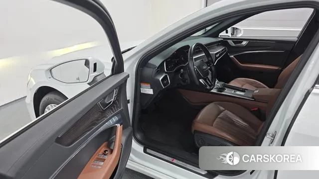 Audi A6 (C8) 2020 Белый из Кореи, фото 2